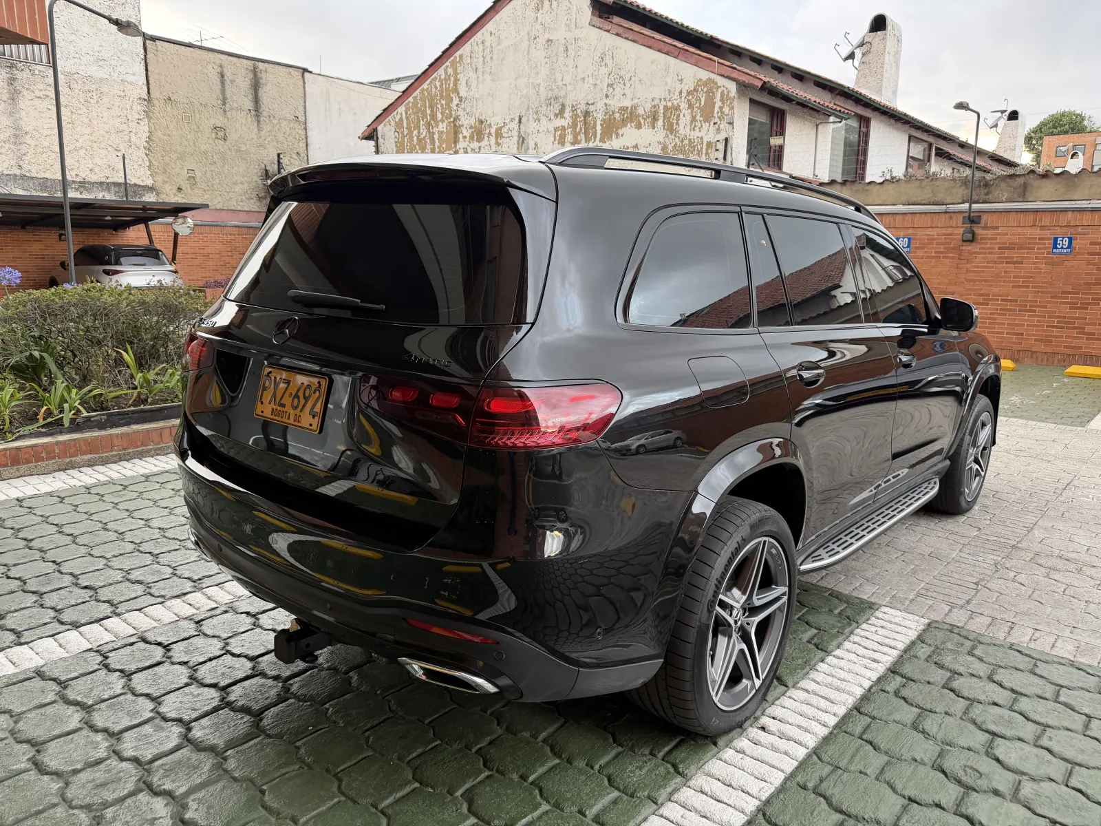 MERCEDES-BENZ GLS450 3.0 MILD HYBRID 2026