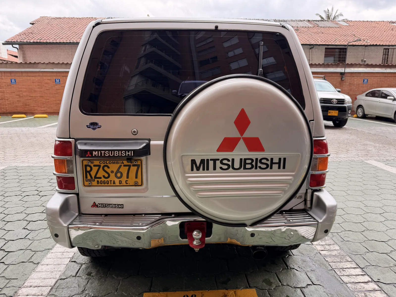 MITSUBISHI MONTERO 3.0 HARDTOP 2010