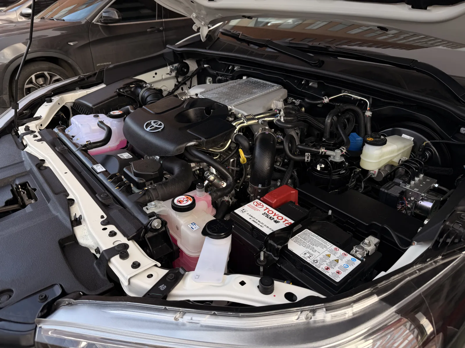 TOYOTA HILUX 2.4 DIÉSEL 4X4 2027