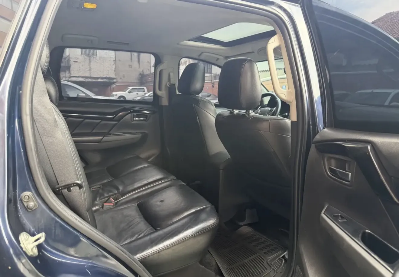 MITSUBISHI MONTERO SPORT GASOLINA 2018