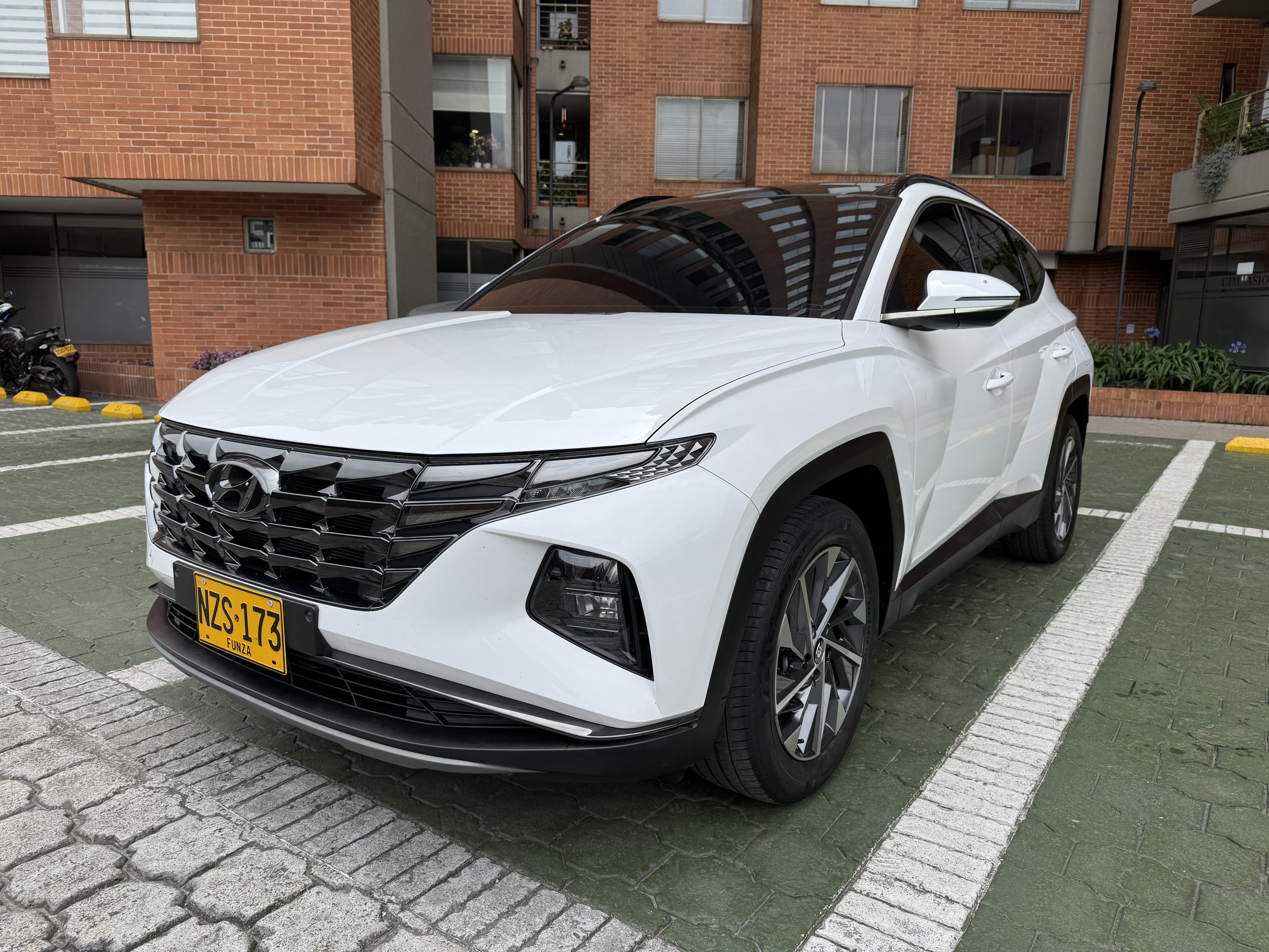 Hyundai Tucson Premium 2.0 AT