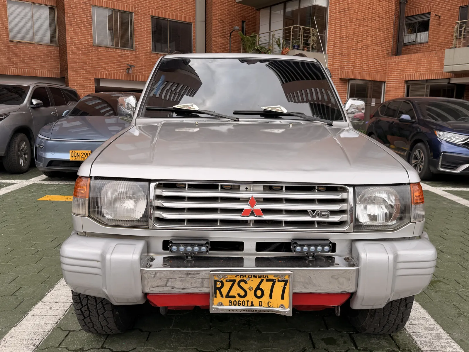 MITSUBISHI MONTERO 3.0 HARDTOP 2010