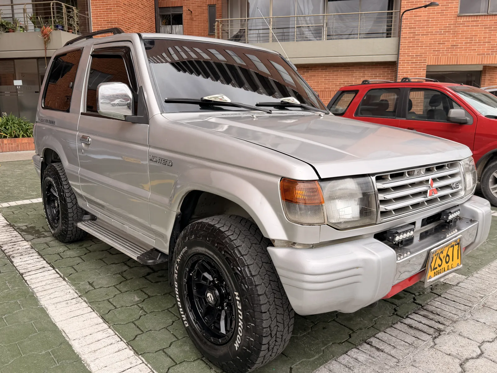 MITSUBISHI MONTERO 3.0 HARDTOP 2010