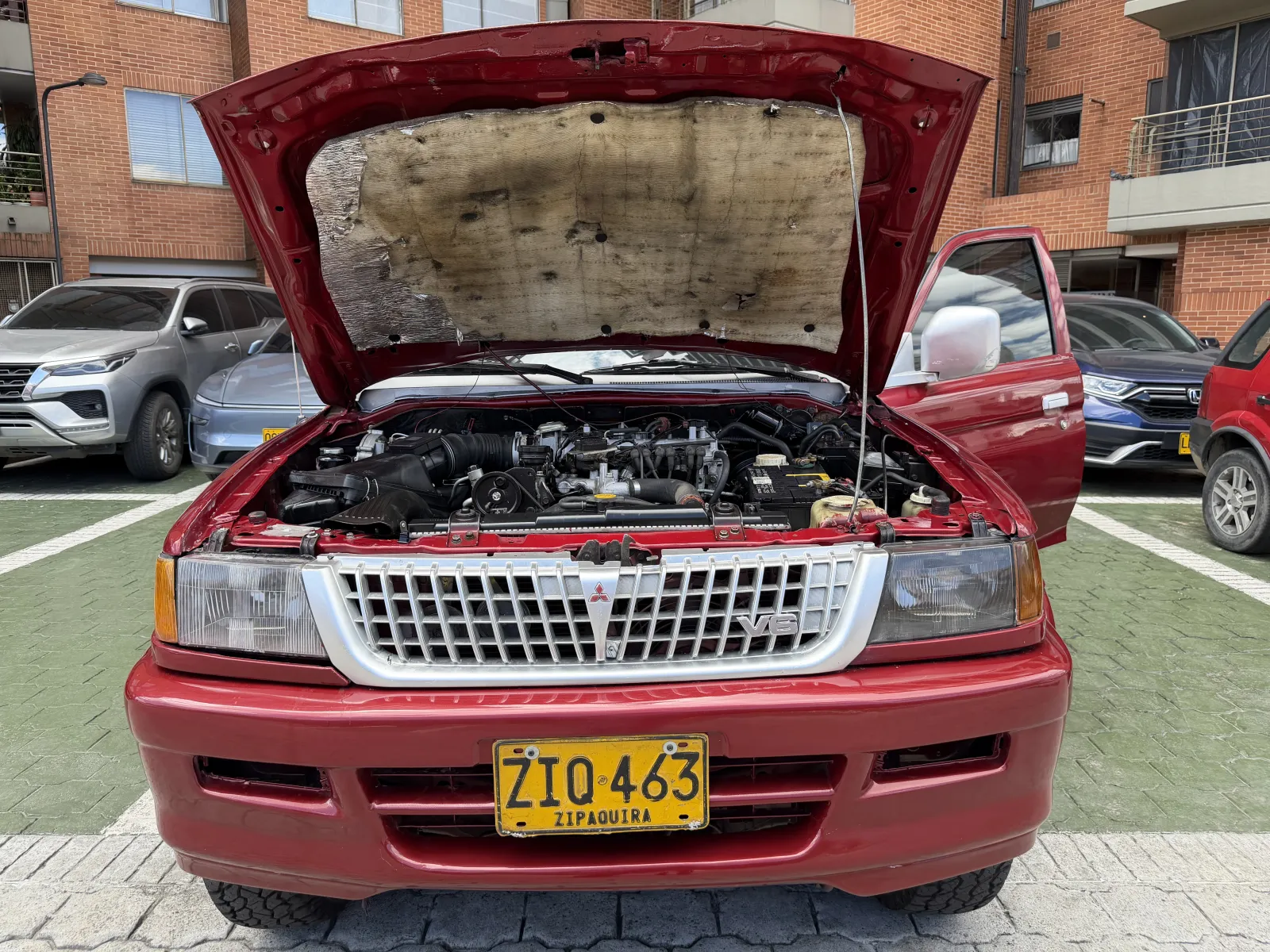 MITSUBISHI NATIVA GLS 1998